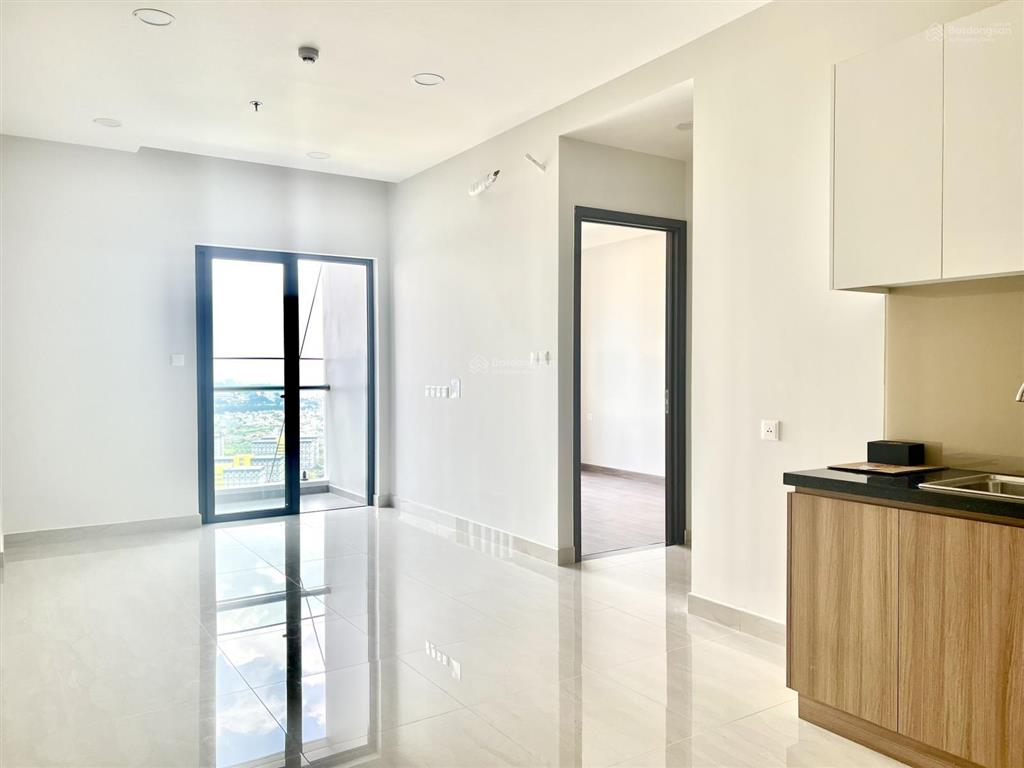 Căn hộ phúc đạt ngay đại học quốc gia lầu 9 2,35 tỷ đã sổ ở ngay