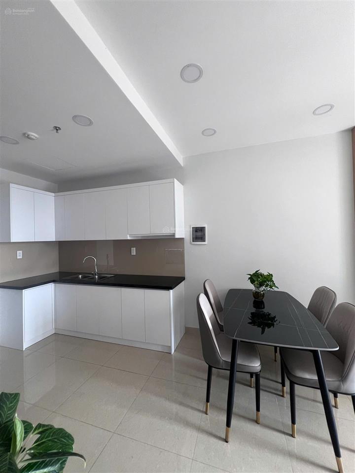 Bán gấp căn 2pn 60m² đã sổ full nội thất chỉ 2,340 tỷ
