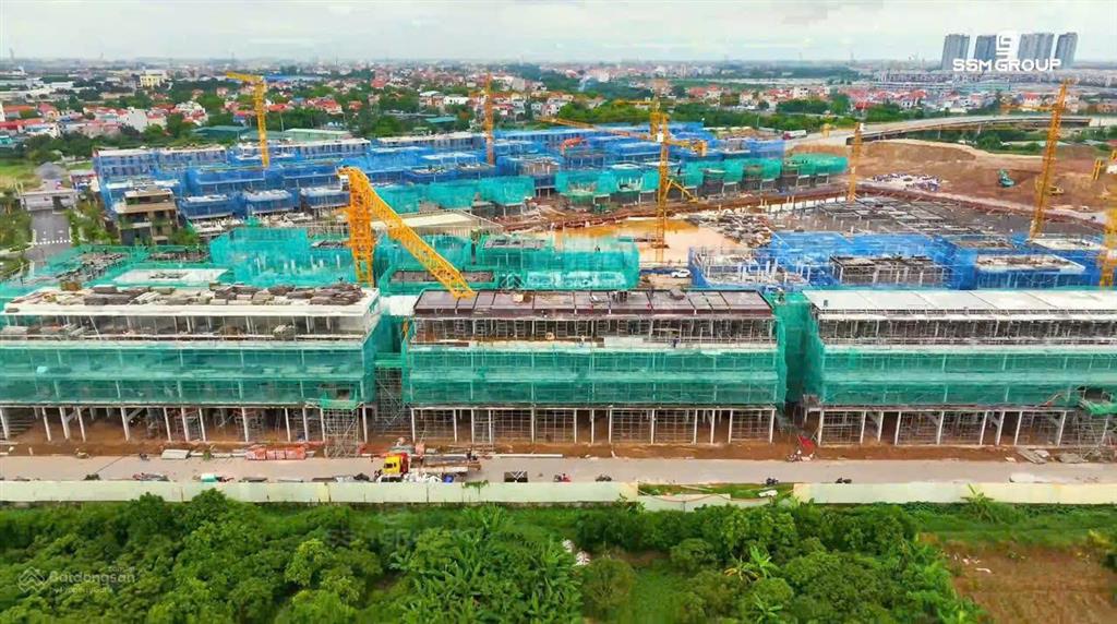 Bán shophouse giá cạnh tranh the fullton, 23 tỷ, 160,5 m2, mặt tiền 10,7m rộng ngang căn song lập