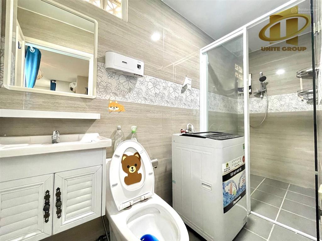 Cho thuê căn hộ 1pn quận 4 gần cầu ông lãnh, bến vân đồn, đh luật có thang máy, máy giặt riêng
