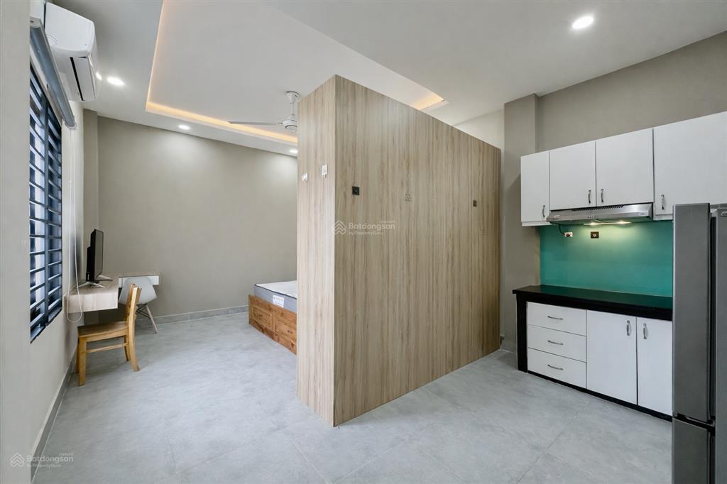 Cho thuê căn hộ quận 10 gần vạn hạnh mall, ga sài gòn cmt8 đầy đủ nội thất ban công, máy giặt riêng