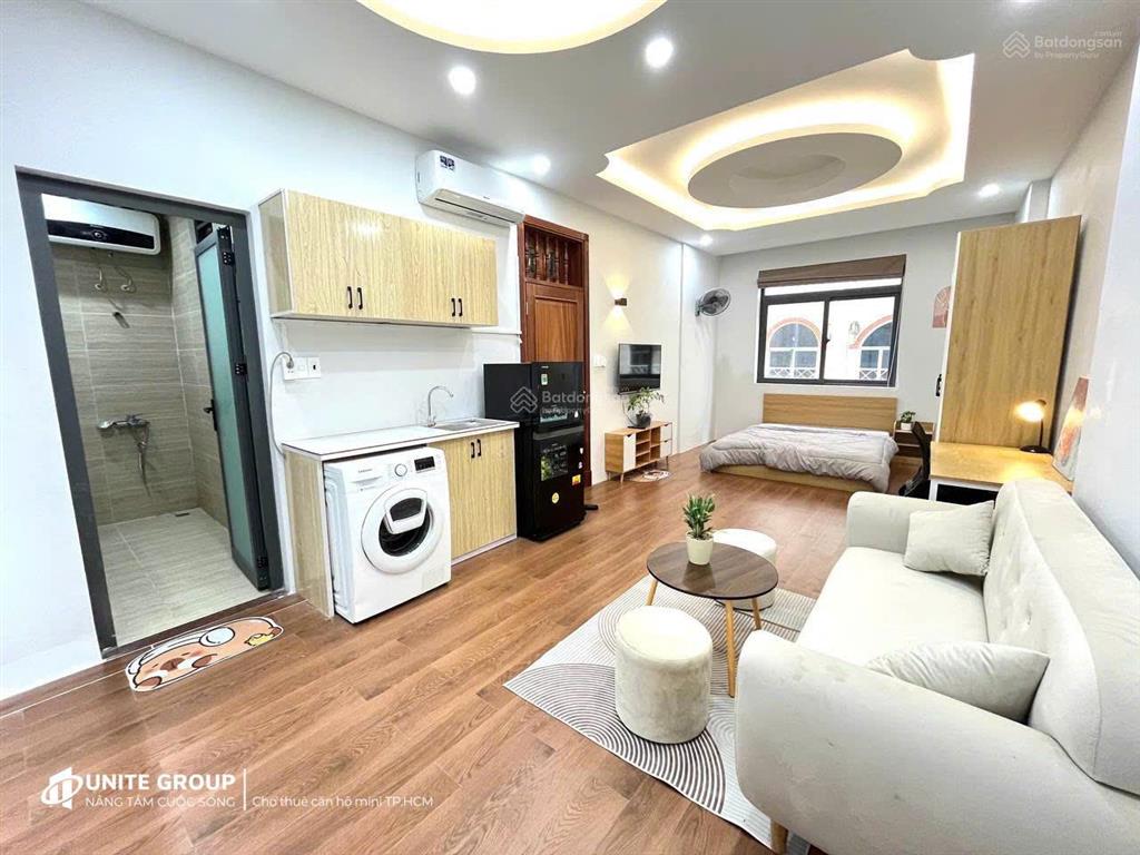 Cho thuê căn hộ trung tâm quận 1, gần nhà thờ đức bà, cầu ba son, full nội thất, có thang máy