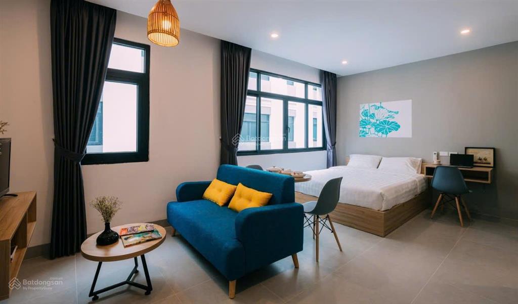 Cho thuê căn hộ trung tâm quận 1, gần nhà thờ đức bà, cầu ba son, full nội thất, có thang máy