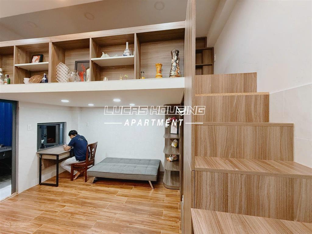 Cho thuê căn hộ có gác quận 1 gần bùi viện, chợ bến thành, full nội thất tách bếp, thang máy duplex