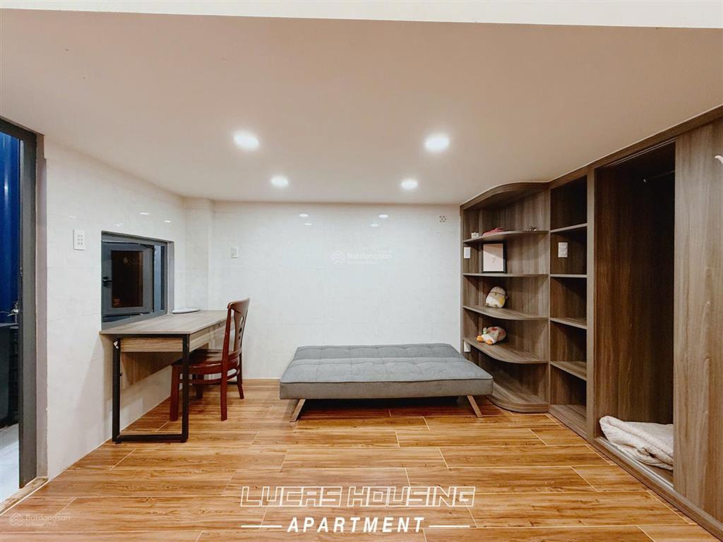 Cho thuê căn hộ có gác quận 1 gần bùi viện, chợ bến thành, full nội thất tách bếp, thang máy duplex