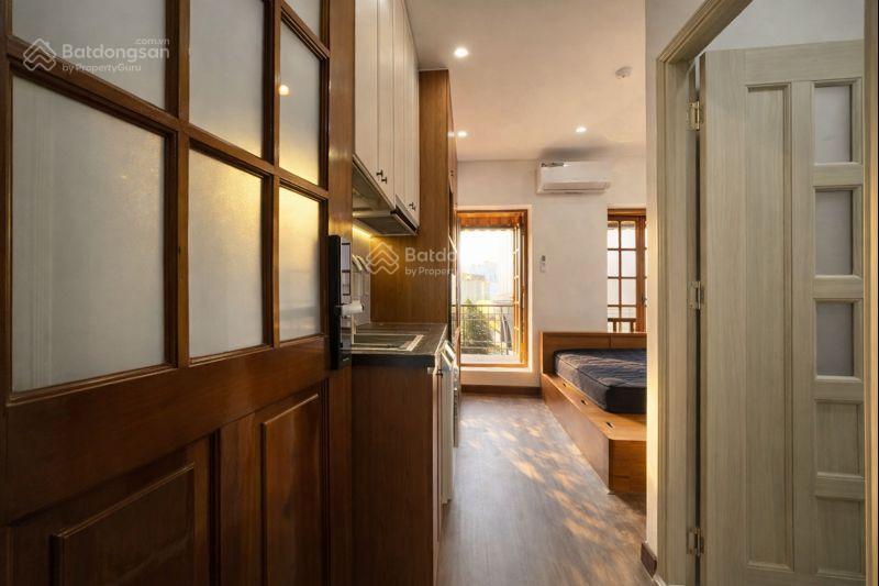 Cho thuê căn hộ full nội thất tân định quận 1, có ban công, gần nhà thờ đức bà, máy giặt riêng