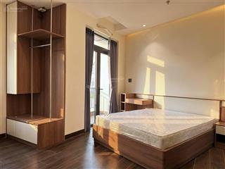 Cho thuê căn hộ tân định quận 1, có ban công, gần nhà thờ đức bà, full nội thất máy giặt riêng