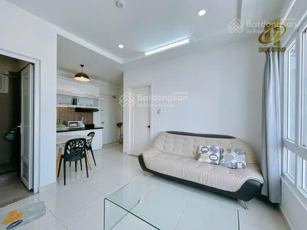 Cho thuê căn hộ tôn thất thuyết q4 40m2 gần etown, đh luật khánh hội có thang máy, full nội thất