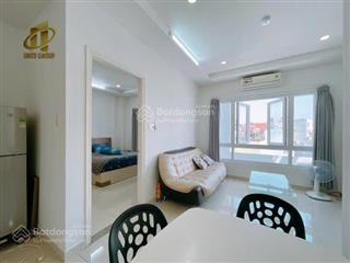 Cho thuê căn hộ tôn thất thuyết q4 40m2 gần etown, đh luật khánh hội có thang máy, full nội thất