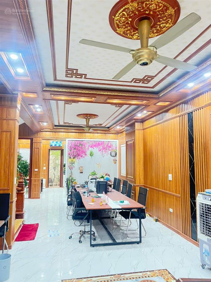 Bán bt song lập phoenix  hướng đông nam  ngay trung tâm thành phố.  0973 030 ***