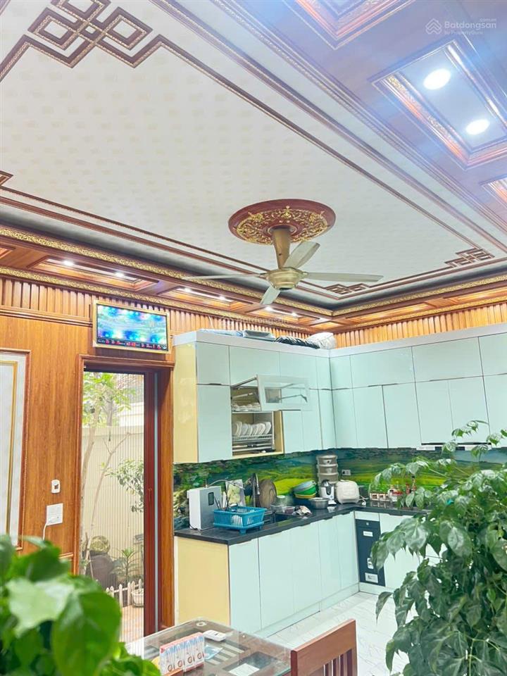 Bán bt song lập phoenix  hướng đông nam  ngay trung tâm thành phố.  0973 030 ***