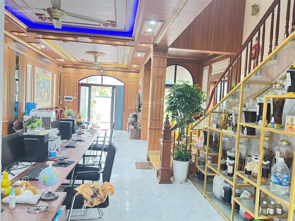 Chính chủ gieo duyên chuyển nhượng lại căn biệt thự noble palace garden full nội thất cao cấp