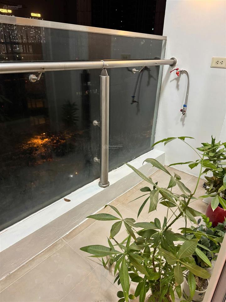 Cho thuê căn hộ 2pn  72m2 full nội thất tại the link 345 ciputra hà nội vào ở được luôn