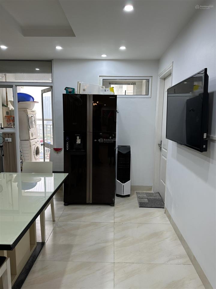 Chính chủ gửi bán căn hộ 138m2 tại khu đô thị vườn đào tây hồ hà nội, sẵn sổ sang tên cho khách