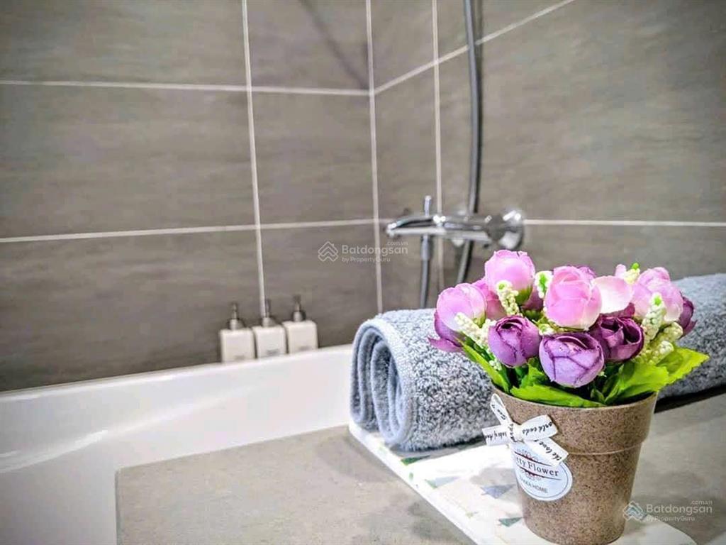 Chính chủ cần cho thuê căn hộ 1 ngủ 1 đa năng full nội thất vào ở được luôn tại 6th element tây hồ