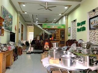 Trung tâm hành chính dĩ an, nhà 3 tầng 151m2, 5 phòng ngủ.