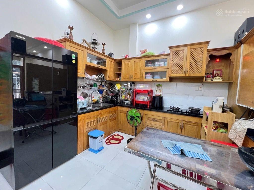 Gảm 300tr, nhà 2 tầng 118m, chỉ 6.2 tỷ, quốc lộ 1k, sát linh xuân, thủ đưc.