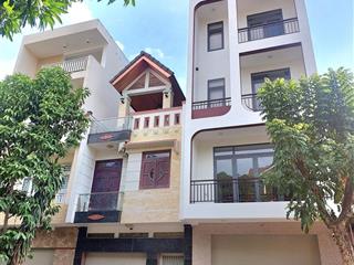 Nhà 6 tầng, thang máy, trung tâm hành chính, quảng trường xanh, dĩ an, tp hồ chí minh