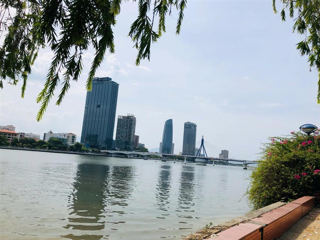 Chỉ 36 tr/m2  lô đất 2 mặt tiền 215m²  sát cầu rồng, capital square, đà nẵng