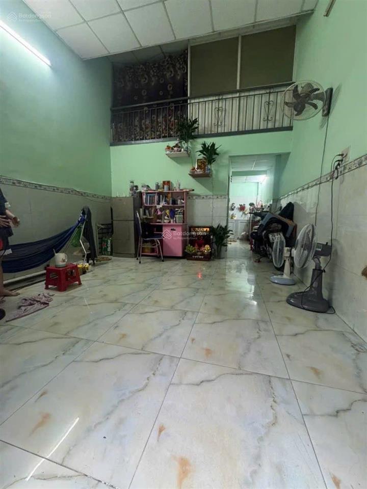 Nhà 2 tầng thới an, q.12 dt 35m (4m x 9m) giá chỉ 2,8 tỷ. nhà 2 tầng gồm 3pn, wc, thiết kế