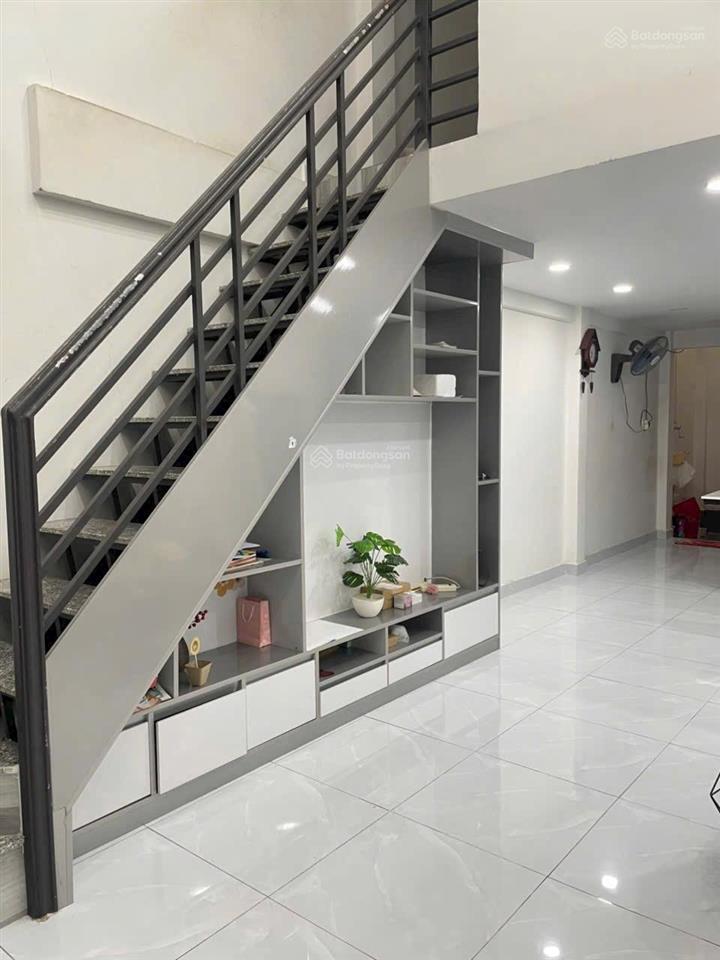 Ngộp bank bán gấp nhà cấp 4 gác lửng tân thới hiệp, q.12 giá chỉ 3,8tỷ dt 56m (4m x 14m)