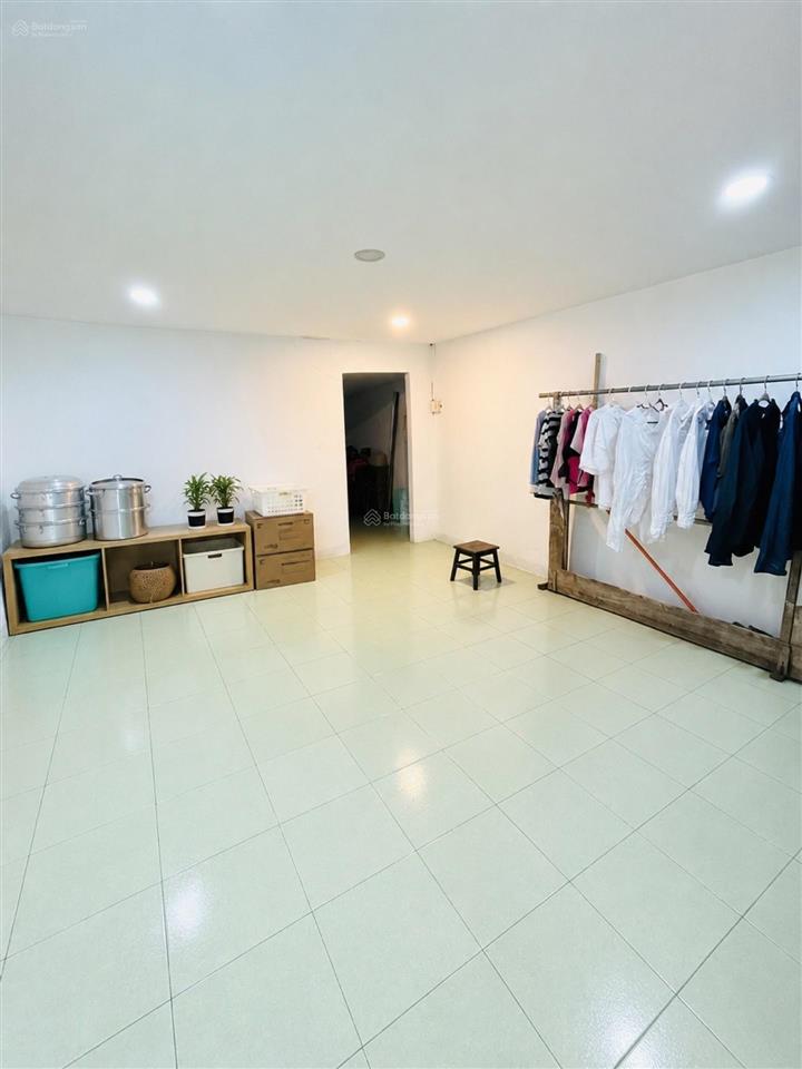 Nhà 2 tầng đường trương thị hoa, quận 12 dt 56m2 hẻm 5m chỉ 3,69 tỷ tl dt 56m2 (4x14m)
