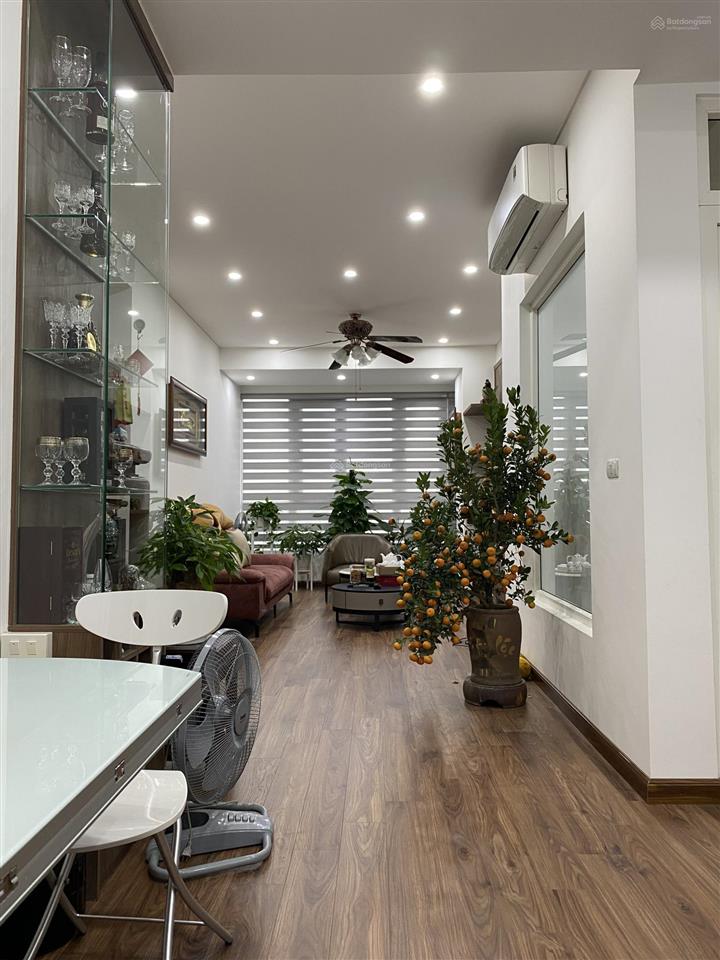 Cần chuyển nhượng căn hộ chung cư hoà phát 257 giải phóng đã có sổ đỏ. lvcc  miễn trung gian