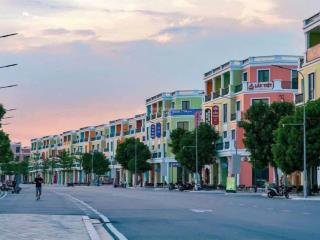 Chủ nhà đi nước ngoài cần bán gấp