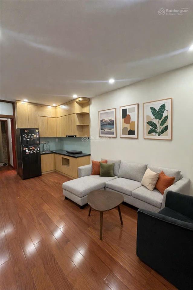 Cho thuê căn hộ 1n1k 50m2 mặt phố vạn phúc, ba đình