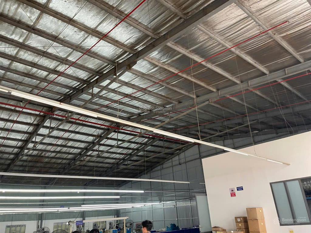 Cho thuê 650m2 nhà xưởng tp mới bình dương pccc tự động giấy tờ đầy đủ
