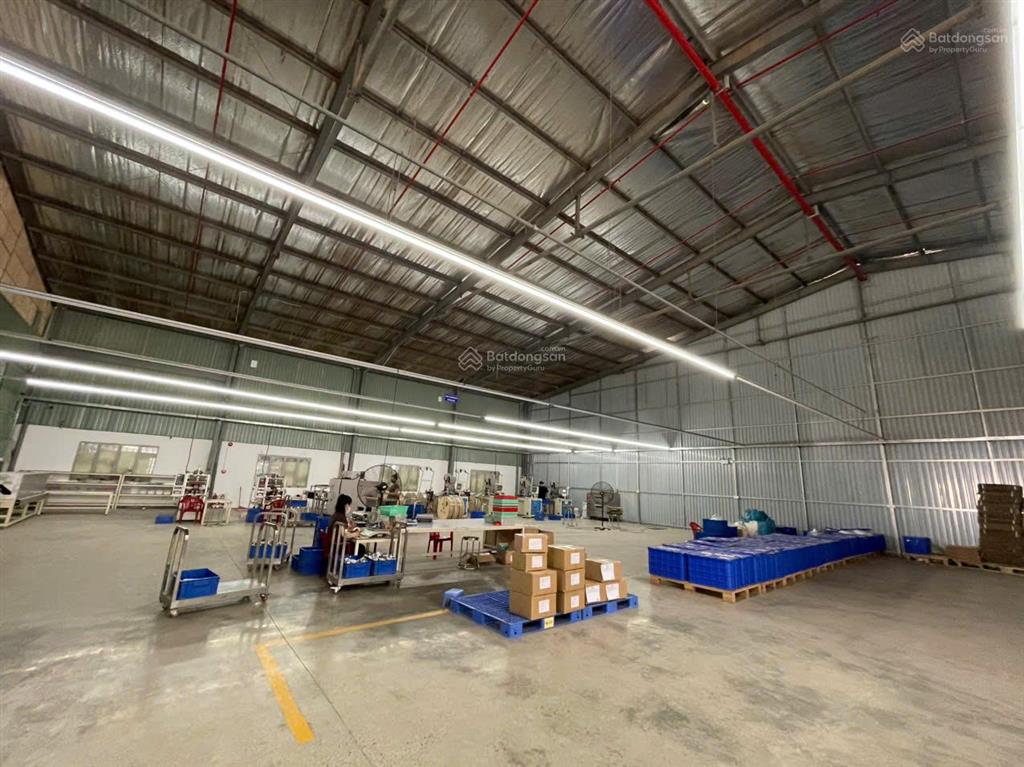 Cho thuê 650m2 nhà xưởng tp mới bình dương pccc tự động giấy tờ đầy đủ