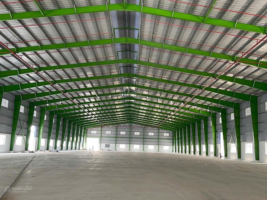 Cho thuê 6.700m2 nhà xưởng mới trong kcn mỹ phước bến cát bình dương  hcm