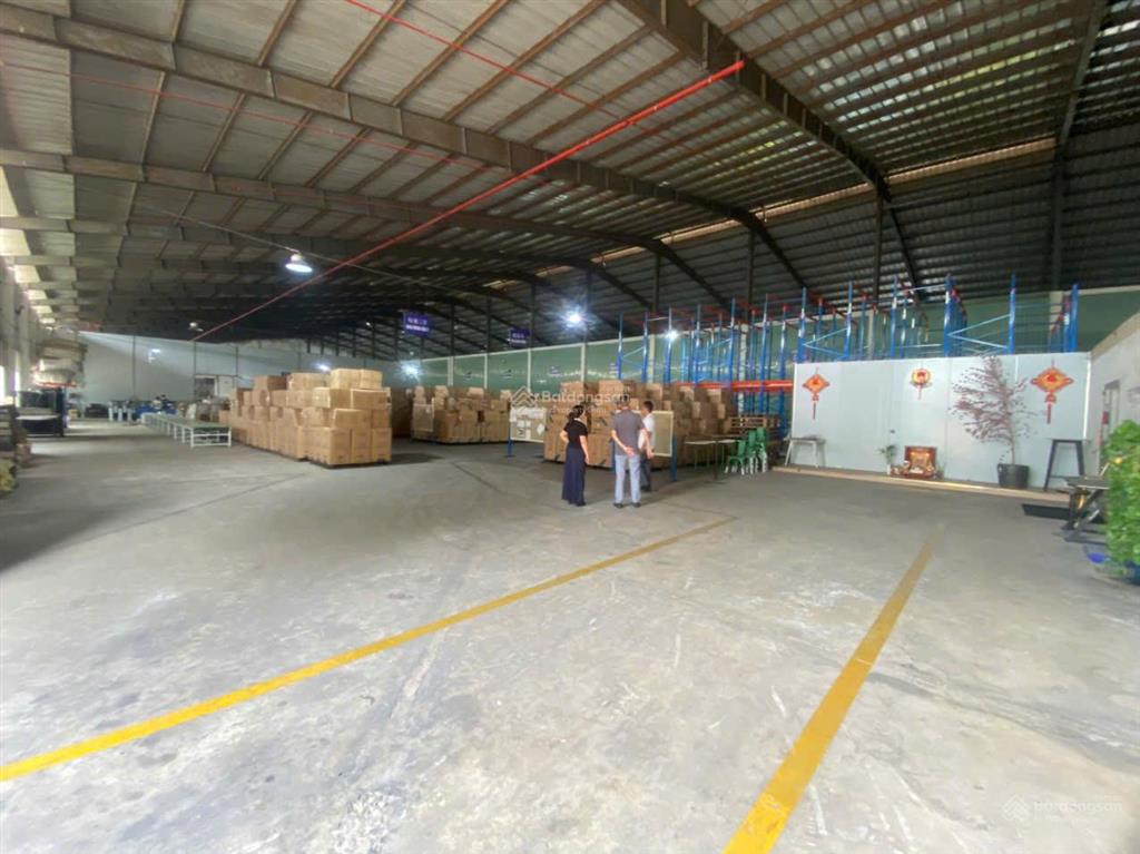 Cho thuê 2.700m2 nhà xưởng trong cụm cn tp mới bình dương tiếp sơn tĩnh điện