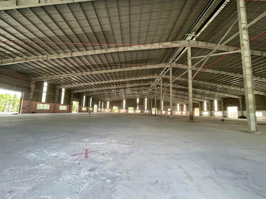 Cho thuê 6.358m2 nhà xưởng trong kcn nam tân uyên  bình dương