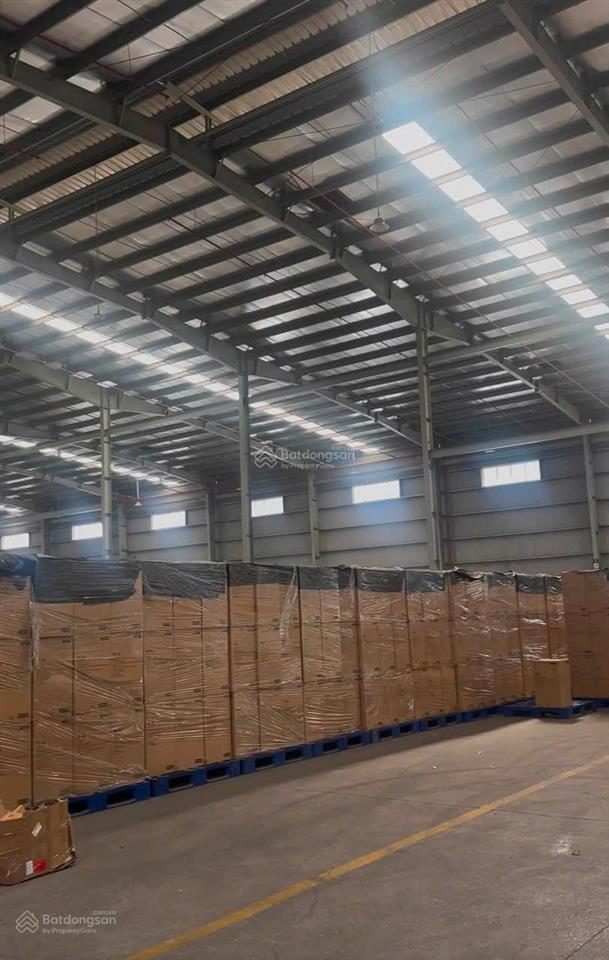 Cho thuê 14.000m2 nhà xưởng trong kcn mỹ phước bến cát  bình dương giá ~ 90.965đ / m2 / tháng