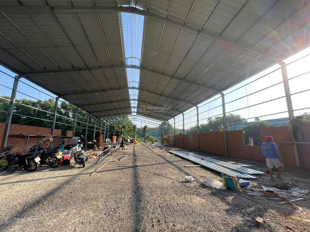 Cho thuê 1.000m2 nhà xưởng mới tại hòa lợi bến cát bình dương