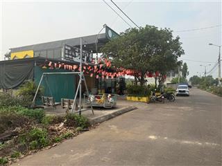 Mặt đường tỉnh lộ 295 mà giá hơn tỷ