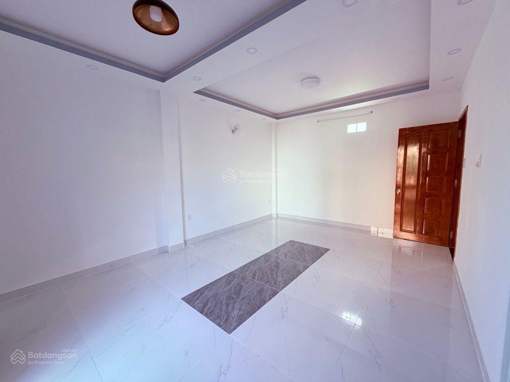 Bán nhà hẻm xe hơi đặng văn ngữ pn, 10 tỷ, 42m2, 3pn, 3wc, pháp lý đầy đủ, giá ưu đãi