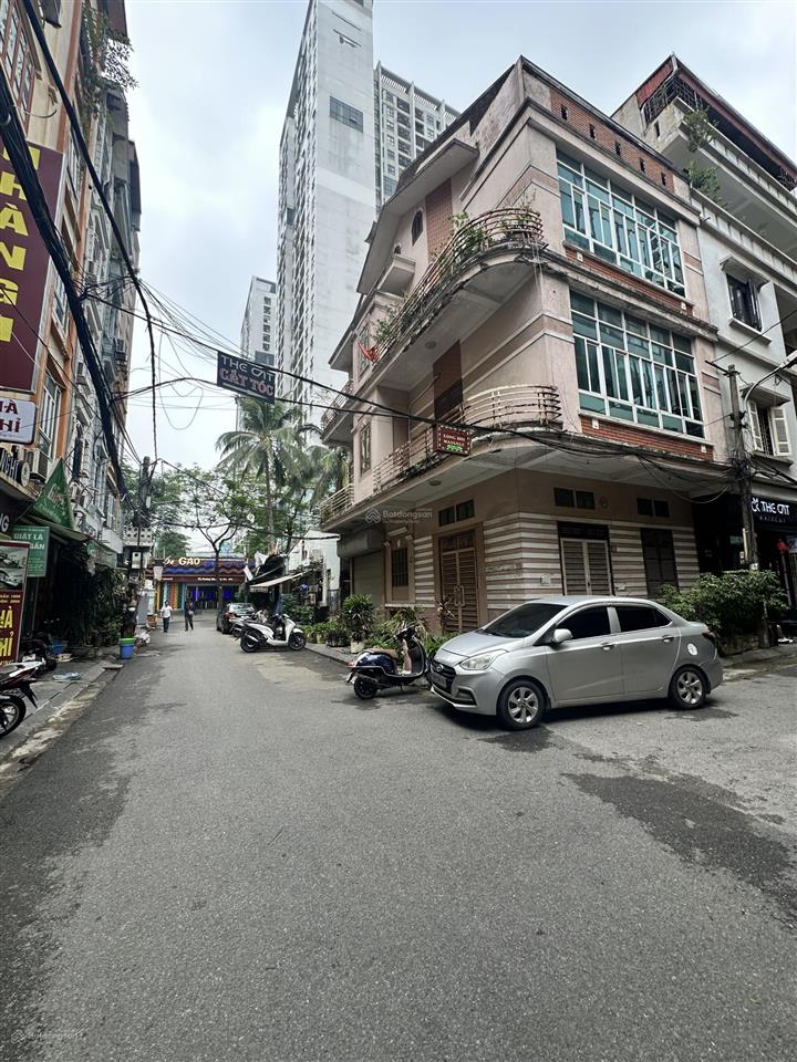 Bán nhà riêng 65m2, 25 tỷ tại lê văn thiêm, chính chủ, hàng hot