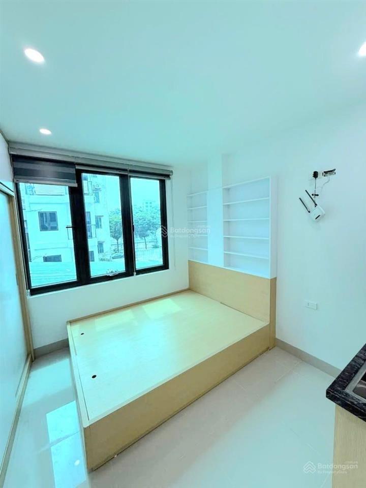 Cực ngon! bán nhà phố mai dịch 42m2 5 tầng giá nhỉnh 7 tỷ  cách ô tô 80m  ngõ rộng  qh ổn định