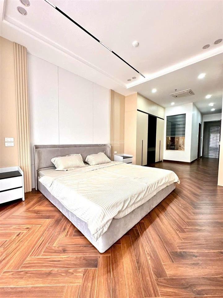 Nhỉnh 9 tỷ! bán nhà phố hồ tùng mậu 45m2 5 tầng  mặt tiền lô góc siêu thoáng