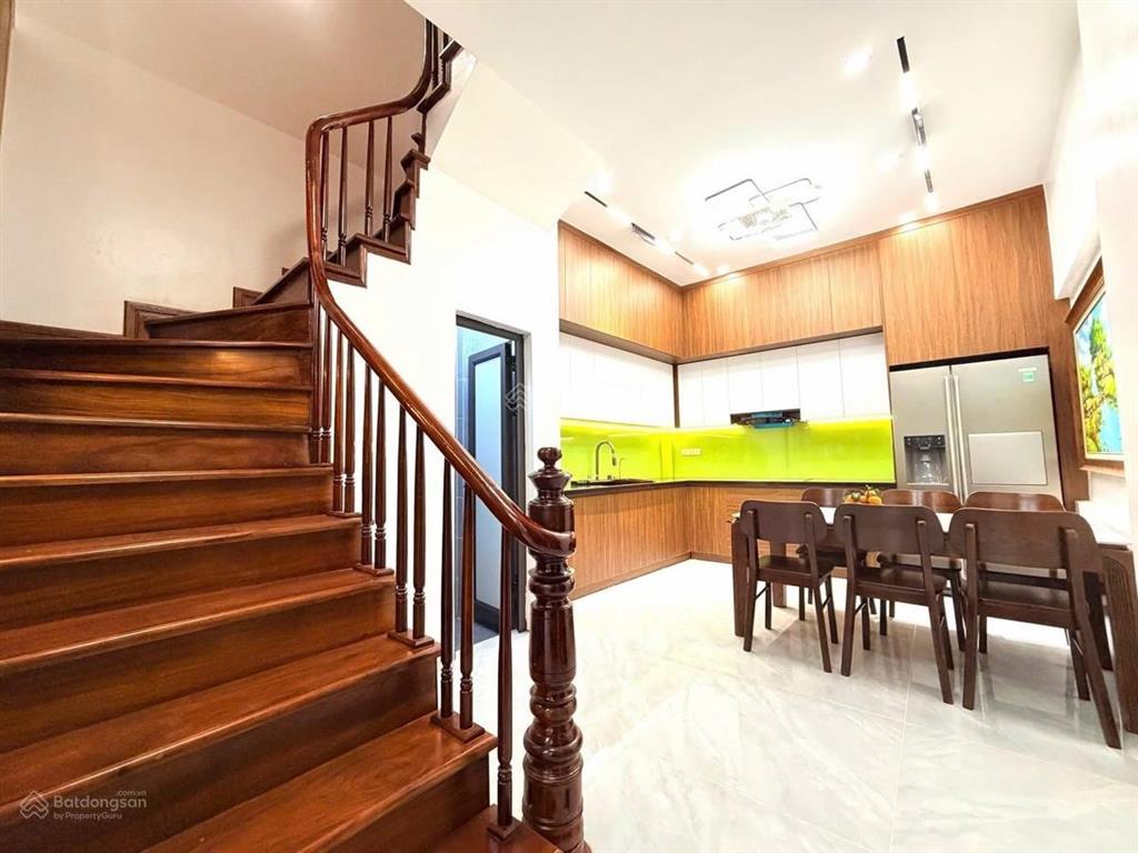 Giảm sâu! chính chủ bán nhà phố hồ tùng mậu 40m2 5 tầng, vị trí đẹp, full đồ  giá thương lượng