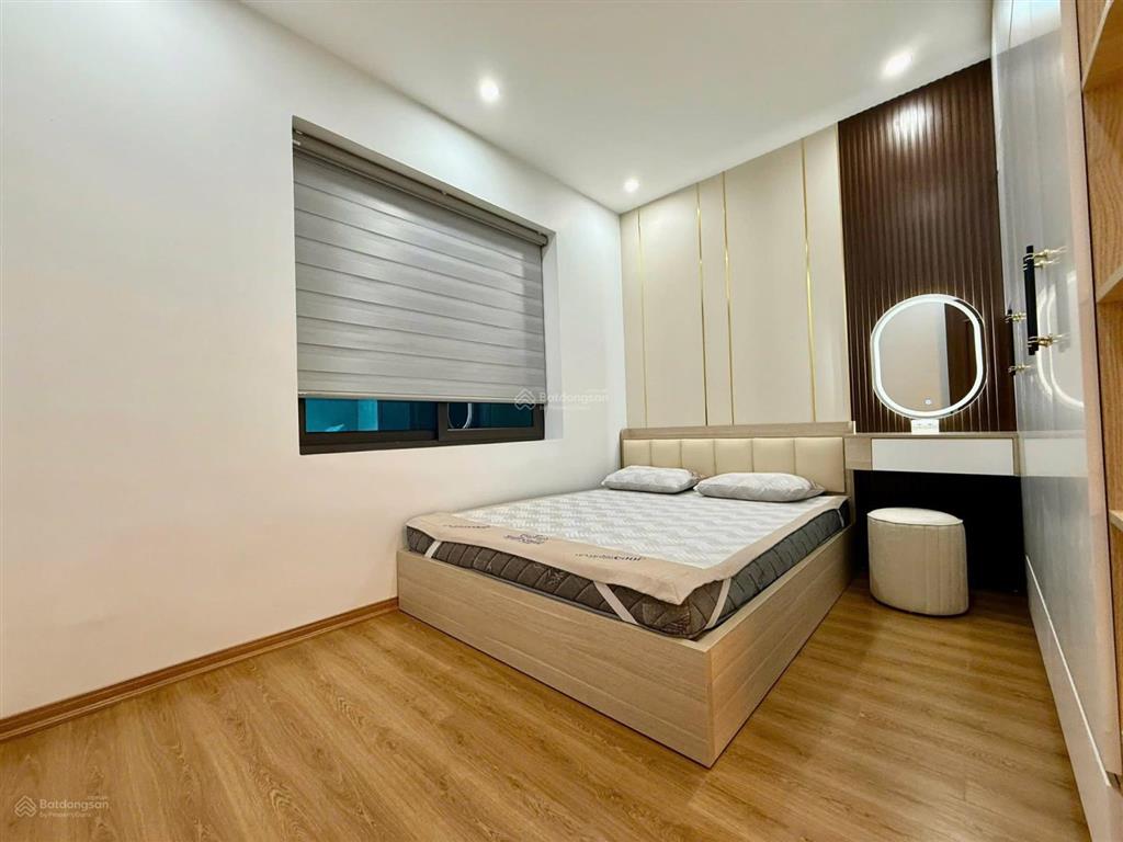 Bán nhà ở phố trần duy hưng  50m2 6 tầng xây mới (thang máy)  cách mặt phố 60m  nhỉnh 10 tỷ