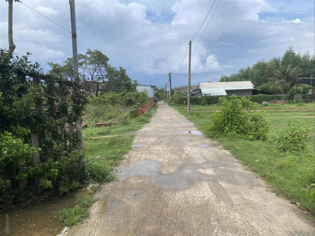 Bán đất 750m2 lô góc 2 mặt tiền có 250m2 thổ cư phú đông, nhơn trạch, đồng nai