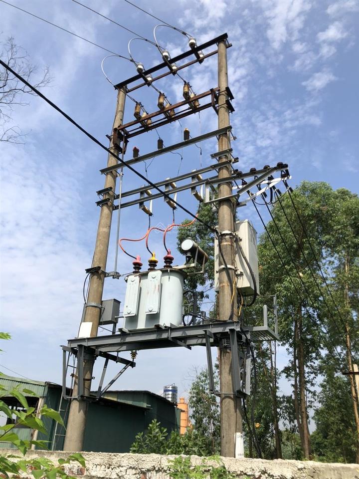 Cho thuê kiot, cửa hàng cạnh hồ đại lải, đối diện flamigo  giá thuê chuẩn 5tr/tháng  0904 733 ***