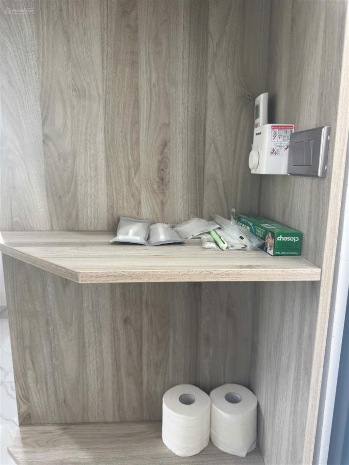 Cho thuê biệt thự nhà vườn dt 180m², 4 phòng ngủ, sân vườn rộng, có sân bóng đa năng  memory house