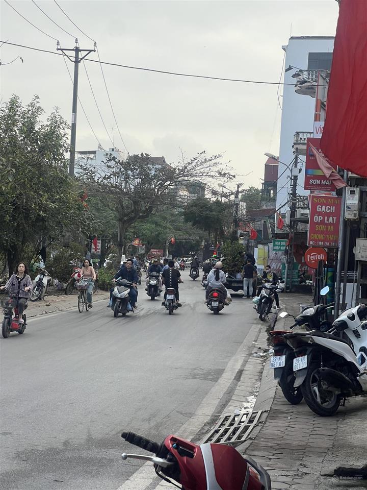 Bán đất trục chính kinh doanh đa tốn, gia lâm