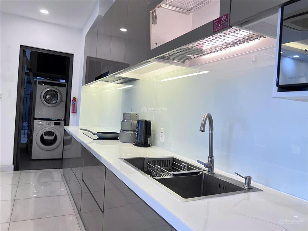 Cho thuê căn hộ 3pn, 3wc, 147m2 tại the everrich i, 22tr/tháng,  0775 758 ***