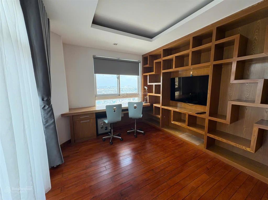 Cho thuê căn hộ 3pn, 2wc, 117m2 giá 20tr/tháng the flemington, q11, tp.hcm