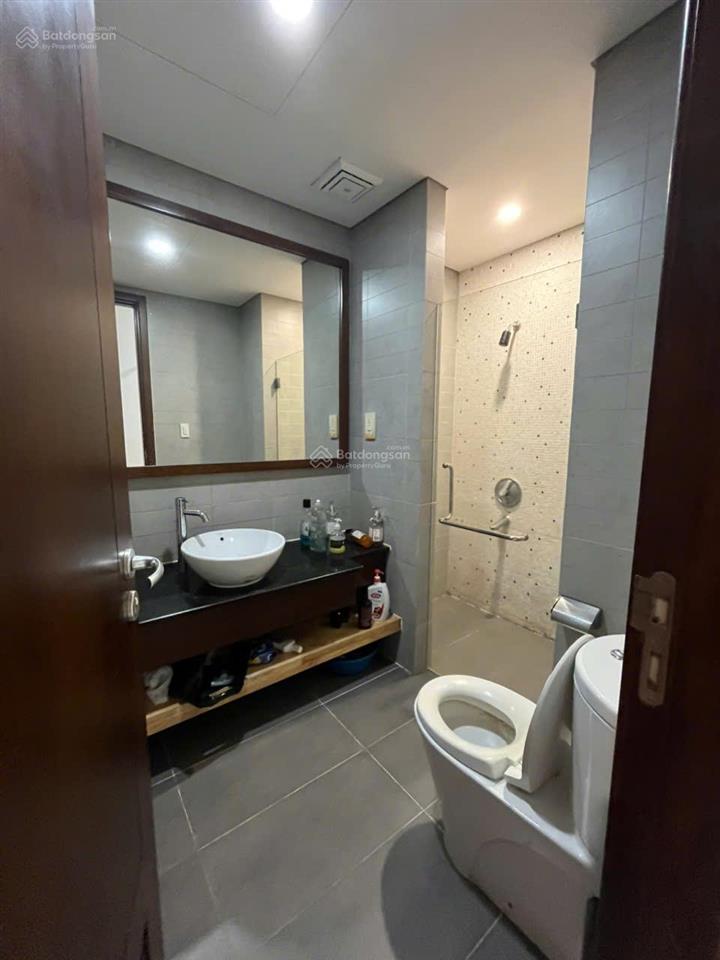 Bán nhanh căn hộ diện tích lớn 2pn 2wc chung cư the everrich i giá tốt